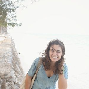 Meet your Posher, Rebecca